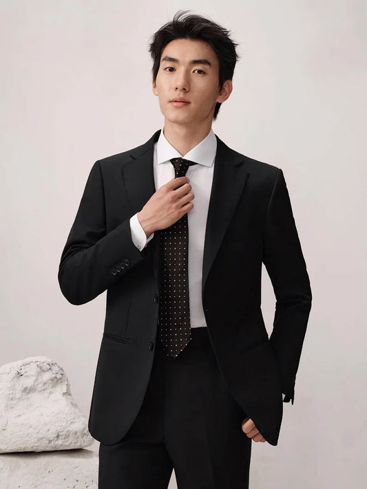 Borcelleclothes Men's 100% Wool Business Suit in Onyx, featuring a single-breasted blazer with notch lapels, two-button closure, and slim-cut pants for a refined and versatile look that exudes confidence.