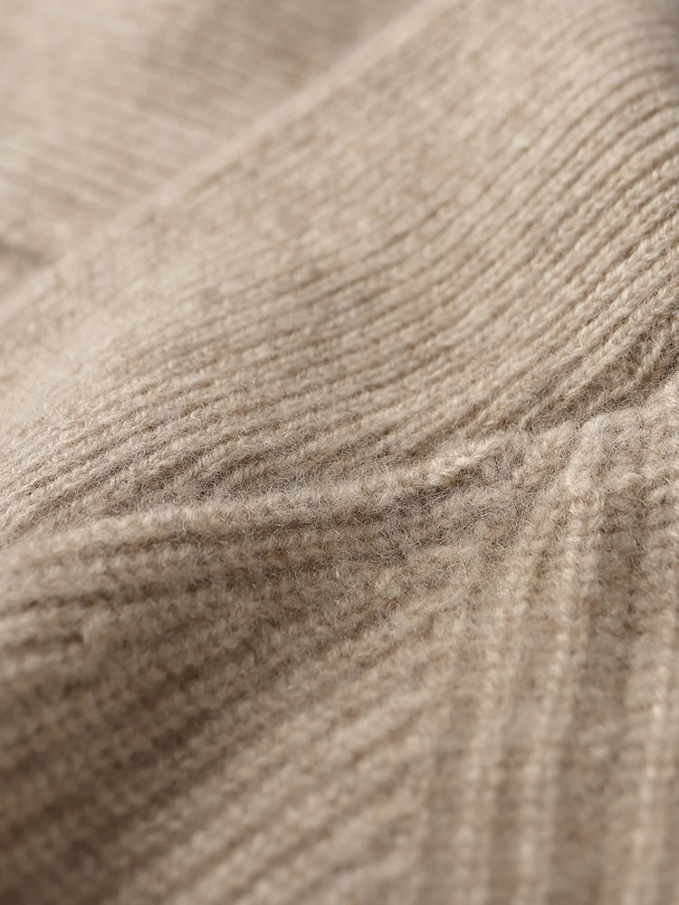Raglan seam detail of the men’s Dark Vanilla cashmere sweater — From Borcelleclothes.