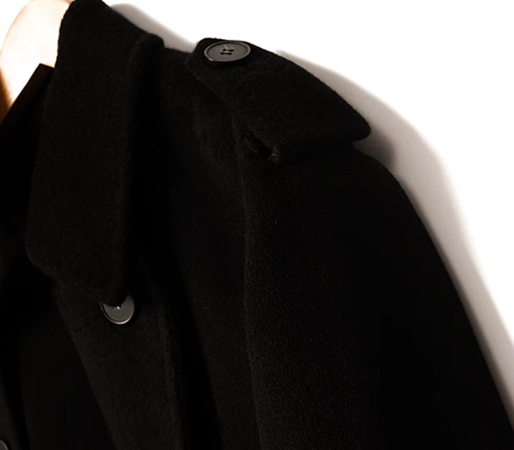 The upper part and shoulder of the Men’s Cashmere Trench Coat in Onyx, featuring set-in sleeves and a sharp, tailored fit. From Borcelleclothes.