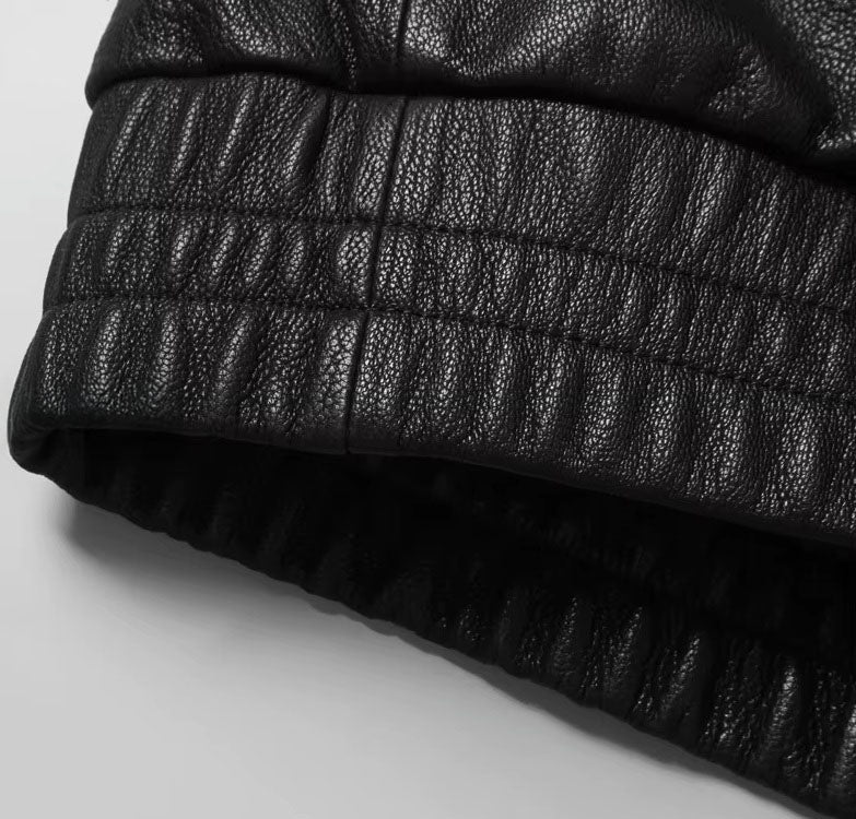 View of ribbed hem on the Onyx version; offers structure and comfort at the base of the jacket. From Borcelleclothes.