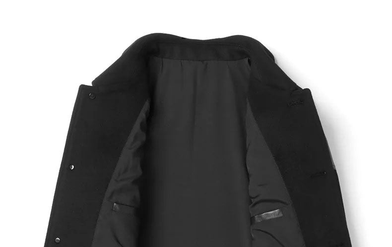 Upper unfolded front part of Onyx men's wool-cashmere jacket with leather traces – From Borcelleclothes.