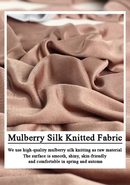 Demo of mulberry silk knitted fabric in Rose Fog color highlights the surface is smooth, shiny, skin-friendly and comfortable in spring and autumn. From Borcelleclothes.