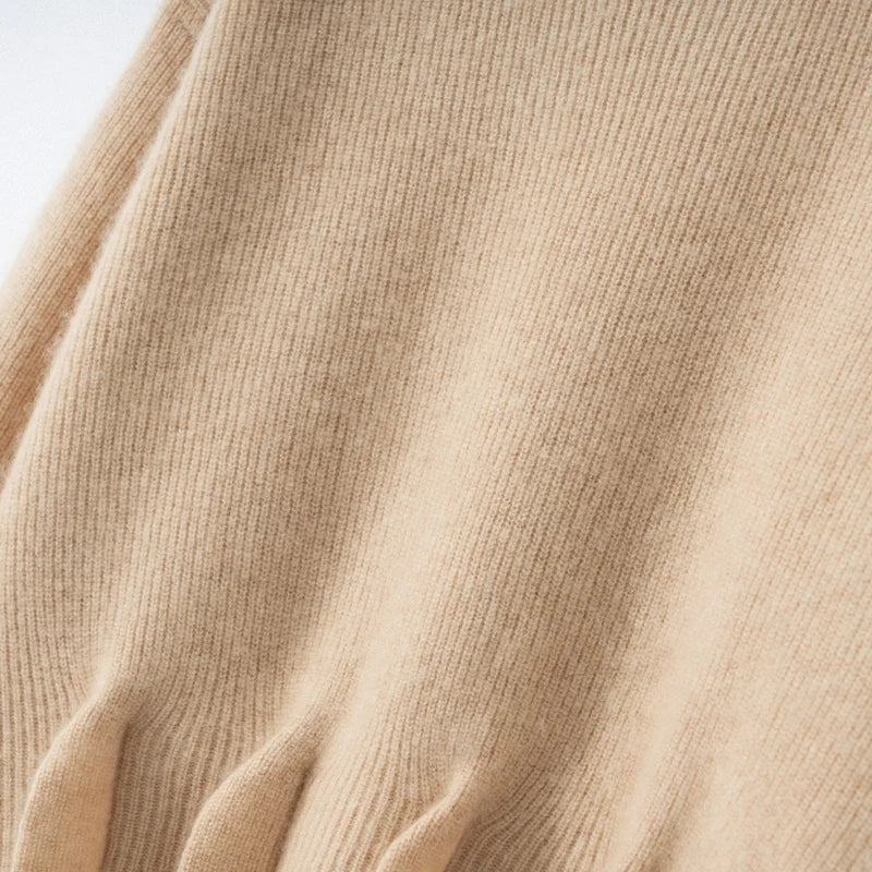 Close view of stockinette knit texture in vanilla cashmere sweater – From Borcelleclothes.