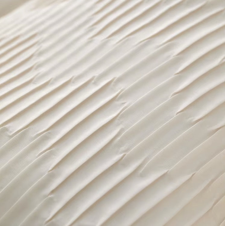 Outer fabric of the Pearl Bush jacquard down jacket. From Borcelleclothes.