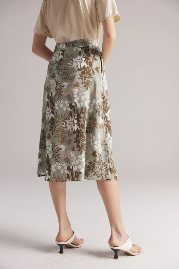 Back view of Lemon Grass silk skirt, revealing clean lines and discreet closure. From Borcelleclothes.