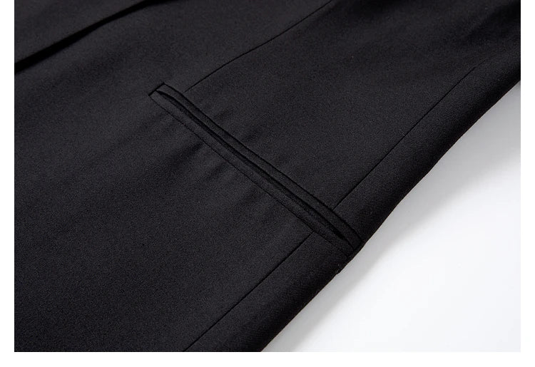 Side pocket detail of the Onyx Sleeveless Blazer. From Borcelleclothes.