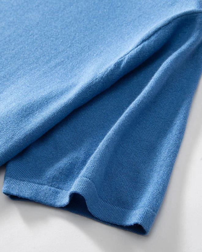 Men’s fine-knit silk-cashmere T-shirt in Cool Blue – close-up of the short sleeve showing supple drape and fine finish. From Borcelleclothes.