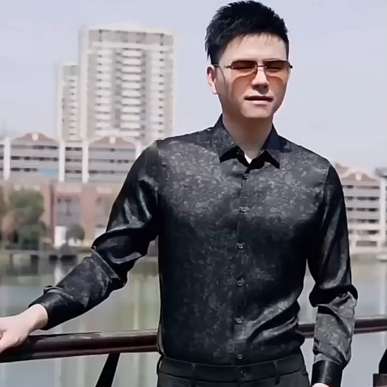 Video showcasing a men’s Mulberry silk shirt with 9.2% elastane in Noctis Labyrinthus print, featuring a pointed collar and single-button cuffs. — From Borcelleclothes.