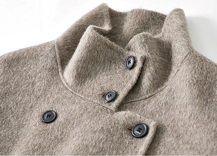 Fastened collar of the Convertible collar wool jacket in Gravity color. — From Borcelleclothes.