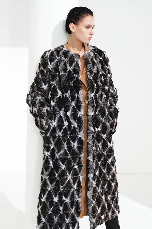 Women’s chinchilla fur coat with hand-assembled diamond relief and soft gradient tones in color Inner Light. Classic round neckline. — From Borcelleclothes.