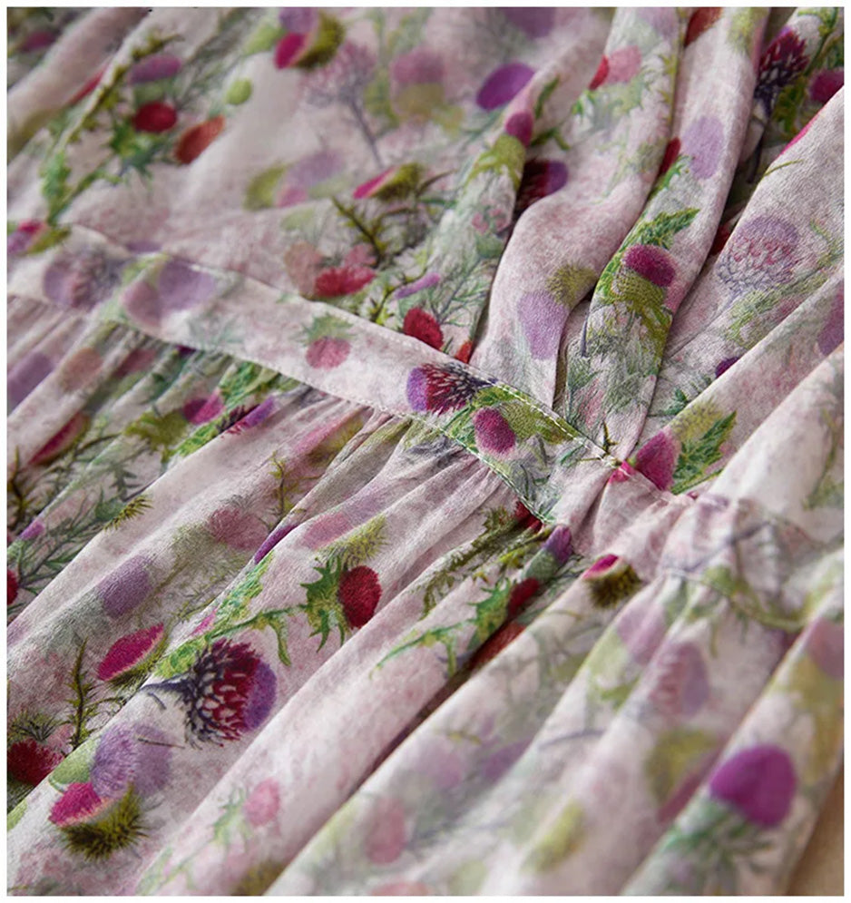 A detailed view of the waist casing where the sash is threaded, allowing the dress to adapt perfectly to the woman’s silhouette. — From Borcelleclothes.
