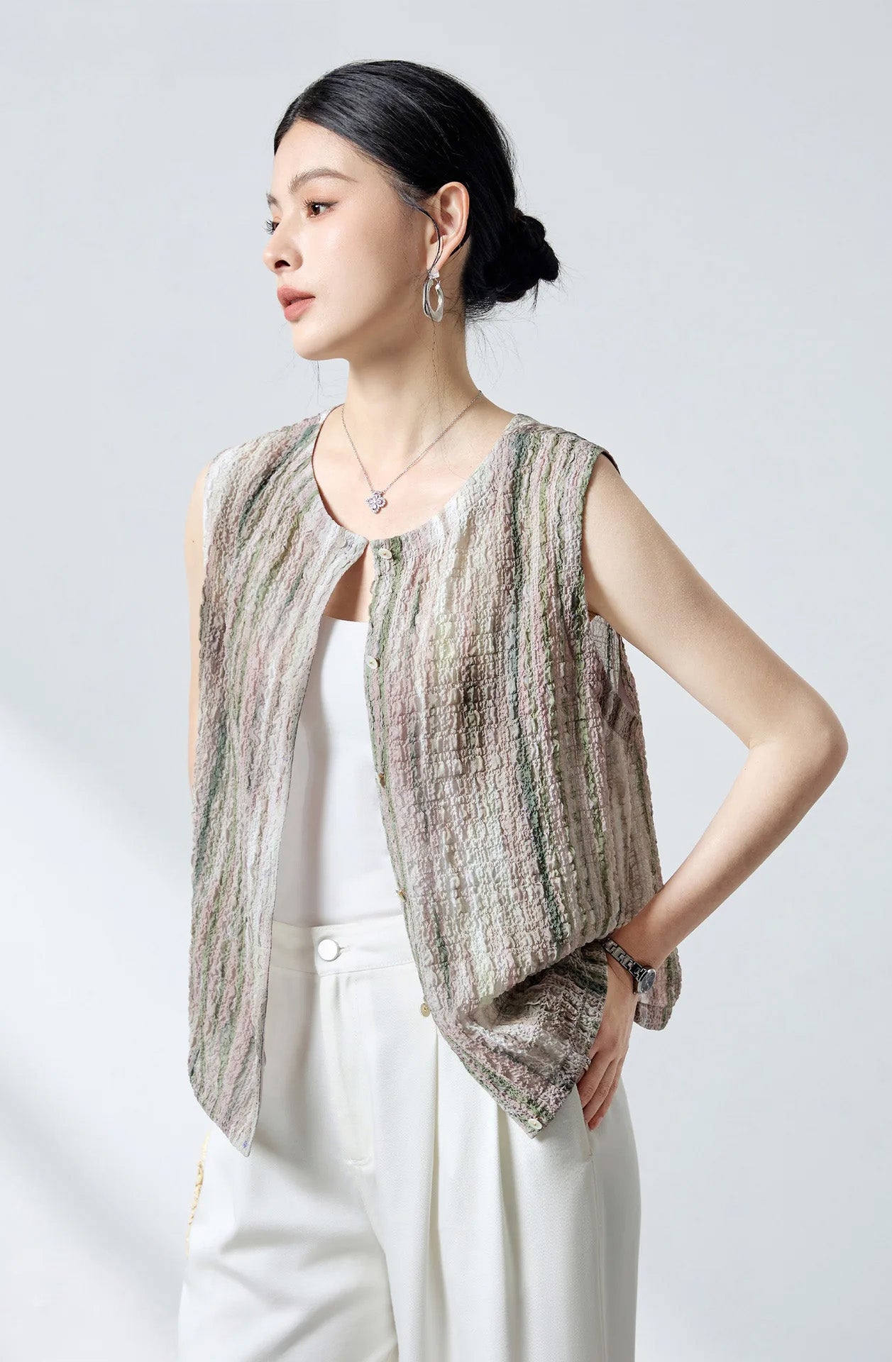 Unbuttoned Mulberry silk blouse in 3D puckered jacquard worn with buttons forward in Promesse de l’Aube — From Borcelleclothes.