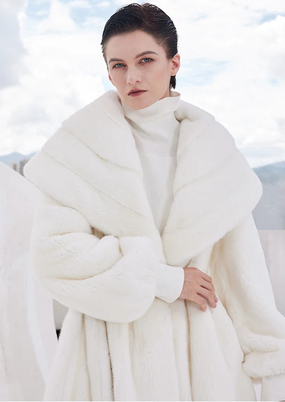 Upper part of the Donne-Moi Ton Cœur mink coat with shawl collar and self-tied belt, shown on model — From Borcelleclothes.