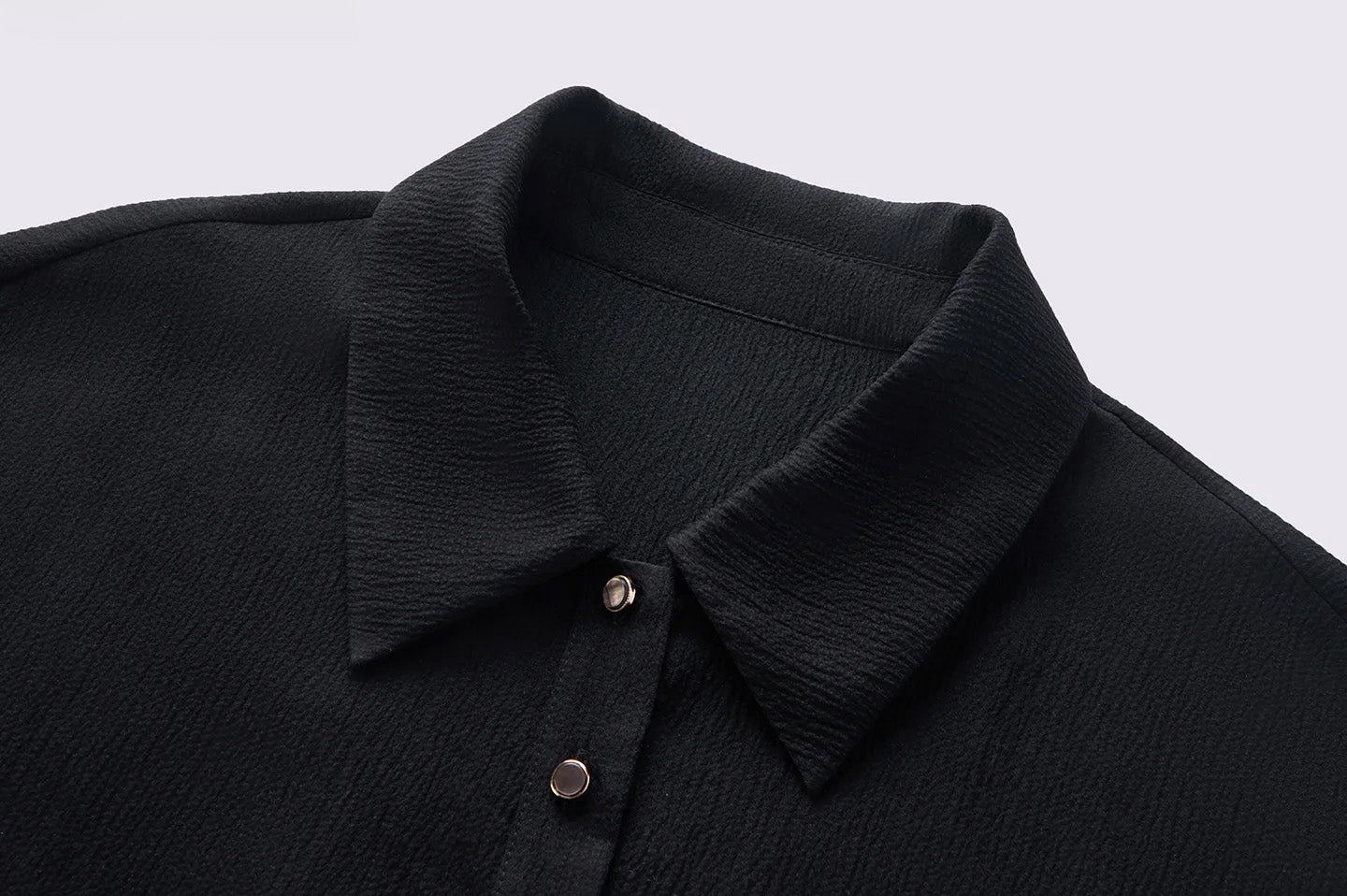 Close-up of the crisp pointed polo collar on the Mulberry silk crinkled shirt in Melting Evening — From Borcelleclothes.