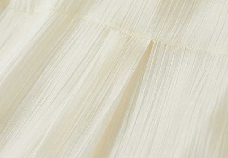 Detail of the box pleat on the pollen flight lyocell shirt. — From Borcelleclothes.