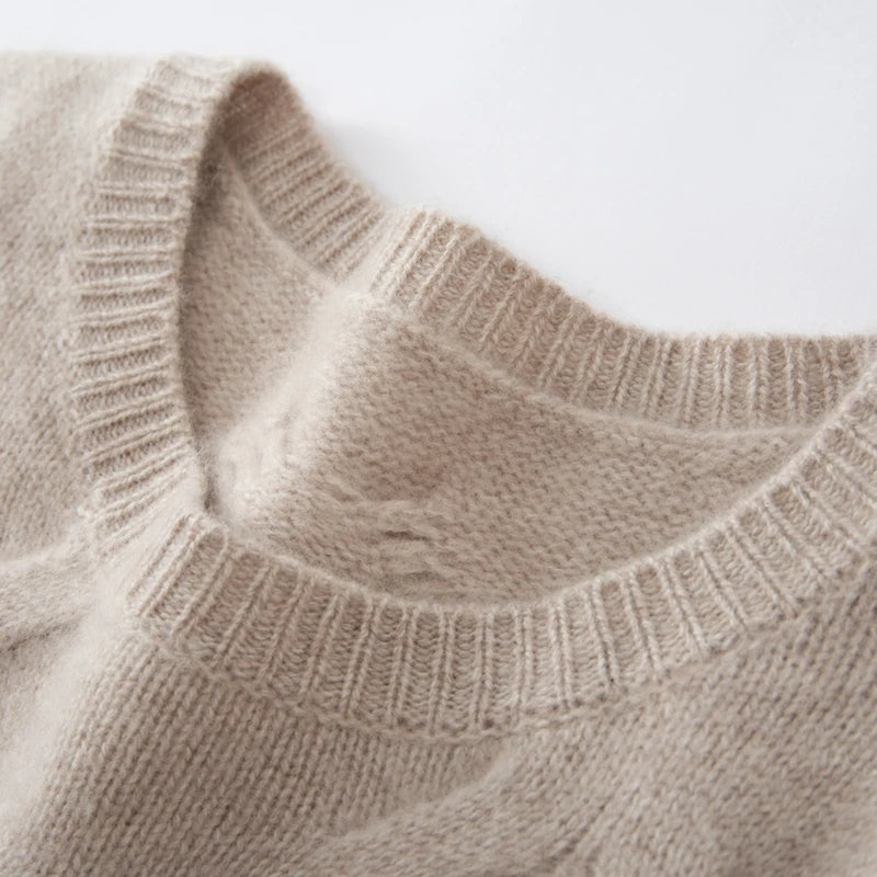 Crew neckline of the Silver Pink cashmere sweater in false ribbed texture — From Borcelleclothes.