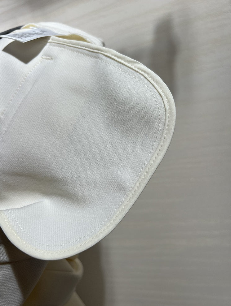 Interior view of the slash pocket on Platinum trousers, showing careful seam work. From Borcelleclothes.
