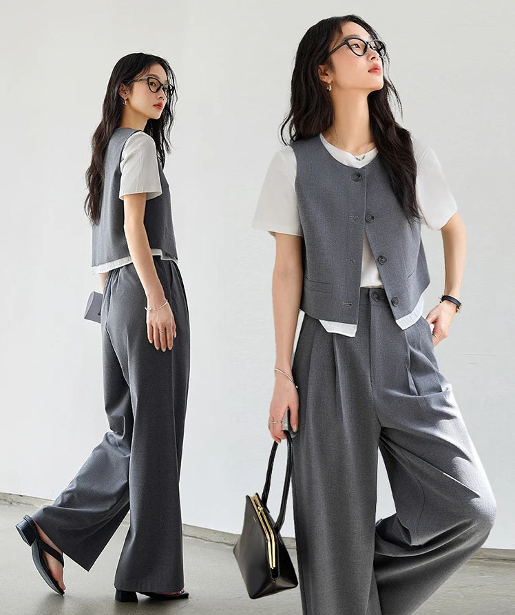 Collage showing front and side views of the model in the Payne’s Grey two-piece set. From Borcelleclothes.